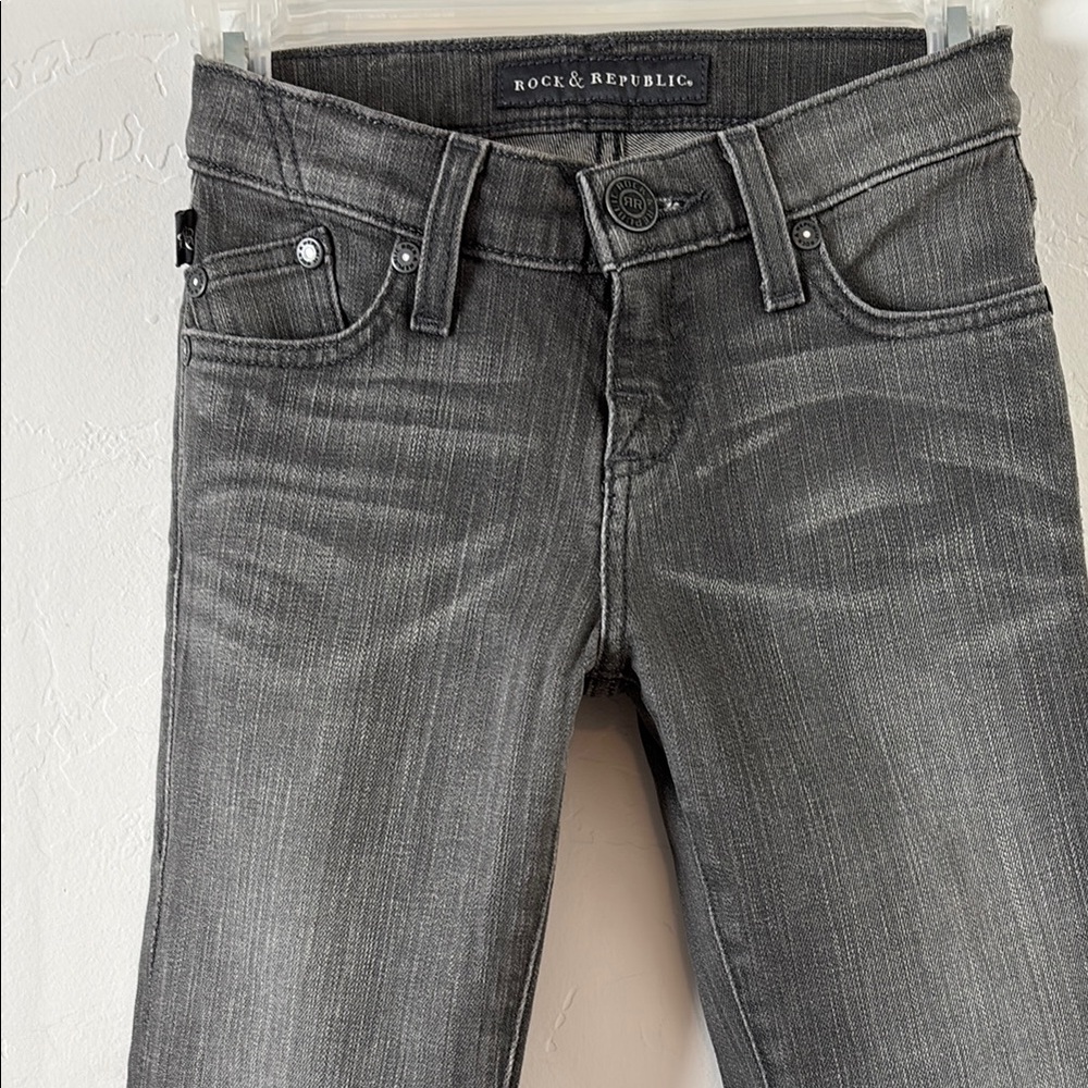 FINAL! NWOT! Rock & Republic Gray Skinny Jeans